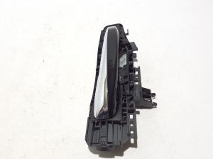 Mercedes Benz GLE-Class 167 (2019–2026) Rear side door exterior handle and its parts - 2