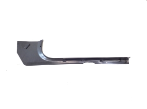 Mercedes Benz C-Class 205 (2014–2021) Inner sill trim A2056860936 - 3