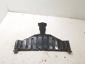 VOLVO XC40 (2017–2026) Rear underbody shield 32262070 - 4
