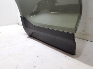 VOLVO XC40 (2017–2026) Rear side doors 32399015 - 3