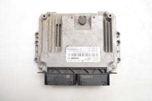Calculateur moteur - FN1512A650AB
