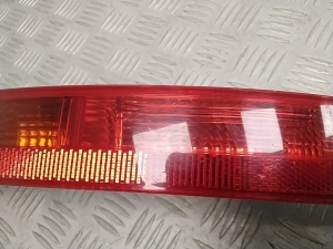 AUDI Q5 (2008–2017) Tagumine udutuli 8R0945096 - 9