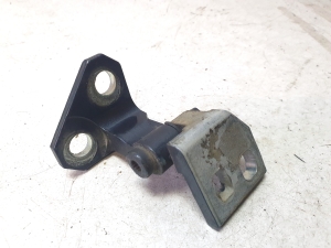 Volkswagen Golf Plus Mk5 (2004–2008) Rear side door upper hinge 1K0833401J - 2
