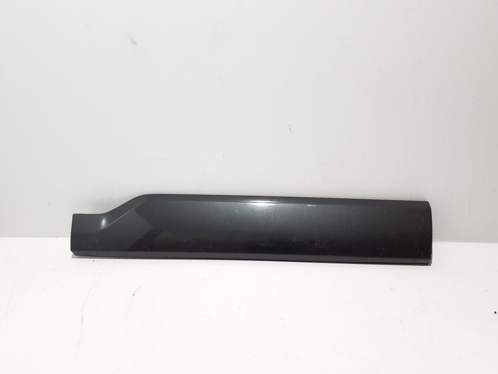 VOLVO XC90 (2015–2024) Rear side door molding 31448430 VOLVO XC90 (2015–2024) Rear side door molding 31448430