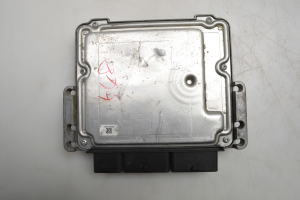 NISSAN X-Trail T32 (2013–2021) Motora vadības bloks 237104BE0D - 4