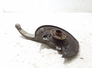 VOLVO XC90 (2015–2024) Front wheel hub 31476878 - 3