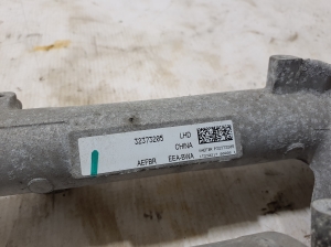 VOLVO XC40 (2017–2026) Steering rack 32373205 - 3