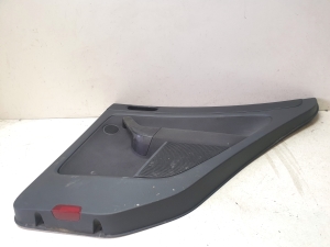 Volkswagen Golf Plus Mk5 (2004–2008) Verkleidung Tür hinten 5M0868074 - 2
