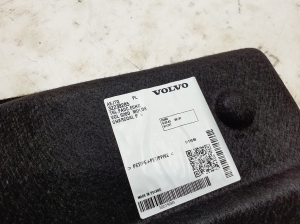 VOLVO XC40 (2017–2026) Trunk carpet 32239285 - 4