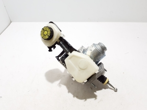   Brake booster  - 32373710 