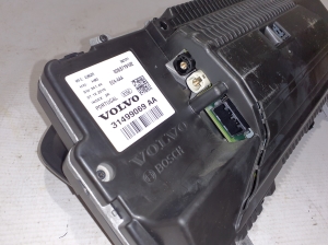 VOLVO XC90 (2015–2024) Instrument cluster 31499069 - 3