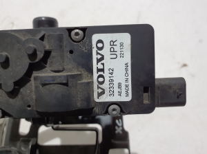 VOLVO XC40 (2017–2026) Dzesēšanas radiatora vārsts 32339142 - 2