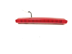   Täiendav pidurituli  - 265901CA0A 