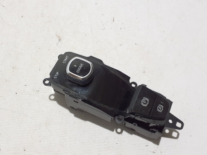 VOLVO XC90 (2015–2024) Ignition switch 31443475 - 4