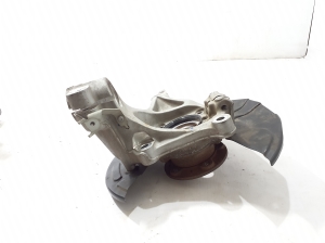 VOLVO XC40 (2017–2026) Front wheel hub 32246336 - 3
