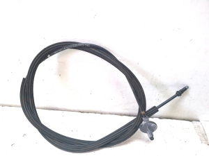 Câble d’ouverture de capot - 8R1823535