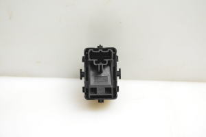 Ford Mondeo V (2014–2018) Rear side door window switch DG9T14529ABW - 3