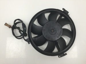 Volkswagen Passat B5 (1997–2005) Kühlerlüftermotor 8D0959455L - 4