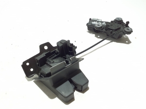 VOLVO XC40 (2017–2026) Trunk lid lock 32149889 - 2