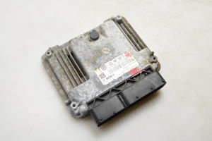 Volkswagen Passat B7 (2010–2014) Engine control unit 03L907309N - 4
