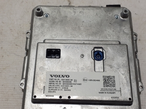 VOLVO XC40 (2017–2026) Screen 32316630 - 2