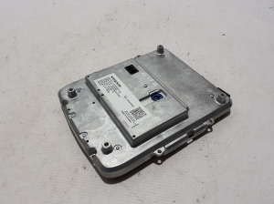 VOLVO XC40 (2017–2026) Screen 32316630 - 3