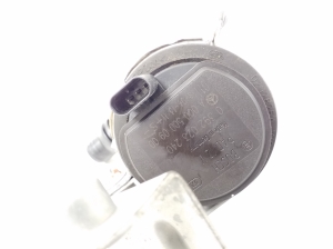 Mercedes Benz C-Class 205 (2014–2021) Tsirkulatsioonipump A0005000900 - 2