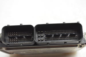 Volkswagen Golf VI (2008–2013) Mootori juhtplokk 03L906018 - 3