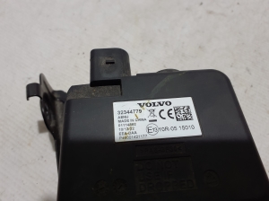 VOLVO XC40 (2017–2026) Speaker 32344779 - 2