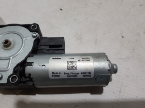 VOLVO XC40 (2017–2026) Schiebedachmotor 31462496 - 2