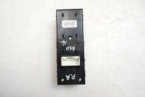 Kia Sportage (2016–2021) Front door glass switch 93570F1800 - 3