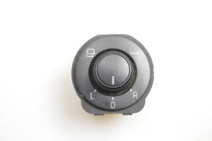 Skoda Octavia III (2013–2019) Mirror control switch 5E0959565C - 3