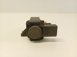 Volkswagen Passat B7 (2010–2014) Solenoid 1K0906627B - 5