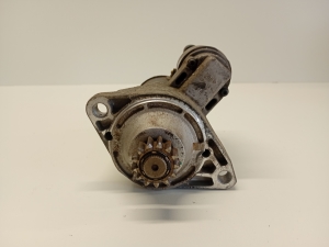 Volkswagen Passat B7 (2010–2014) Starter 02E911024H - 2