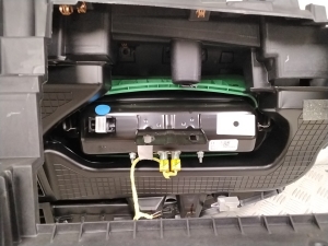 Ford Mustang Mach-E Mach-E (2020–2026) Armatuurlaud LJ8BR04326A - 3