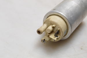 BMW 1 SERIES E87 (2003–2012) Kraftstoffpumpe im Tank 993762187 - 2