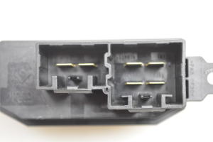 NISSAN X-Trail T32 (2013–2021) Gebläsewiderstand 2776100A26 - 4