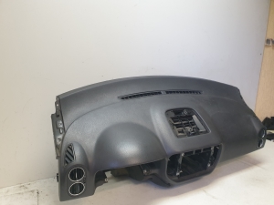 Volkswagen Golf Plus Mk5 (2004–2008) Dashboard - 3