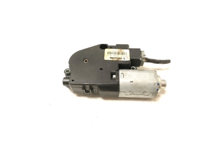 Infiniti FX (2008–2013) Schiebedachmotor B9500897 - 2