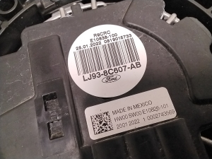Ford Mustang Mach-E Mach-E (2020–2026) Dzesēšanas ventilators un tā daļas LJ938C607A - 7