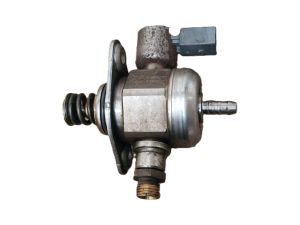 Kraftstoffpumpe - 06K127025A
