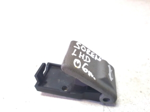 Kia Sorento (2002–2009) Hood release handle (interior) 8118134000 - 3