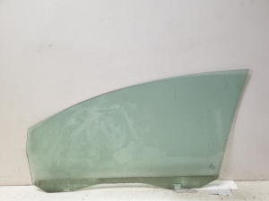 Volkswagen Golf Plus Mk5 (2004–2008) Front door glass 001057 - 3
