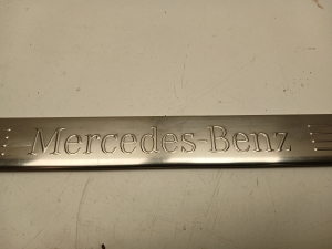 Mercedes Benz E-Class W212 (2009–2015) Inner sill trim A2126860936 - 5
