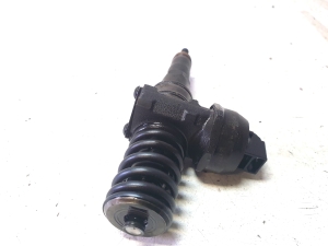 Volkswagen Golf Plus Mk5 (2004–2008) Injektor Einspritzdüse 038130073AG - 4