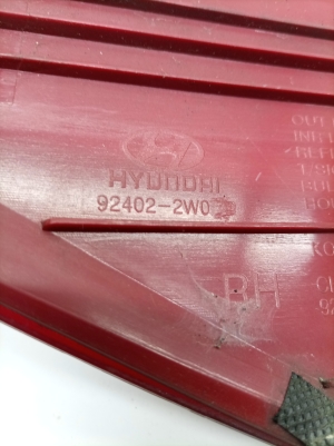 Hyundai Santa Fe (2012–2018) Eckleuchte hinten 924022W0 - 5