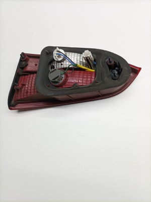 Hyundai Santa Fe (2012–2018) Tagatuli tagaluugil 924052W0 - 2