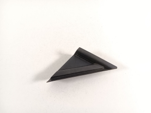   Mirror triangle trim  - 11A853271 