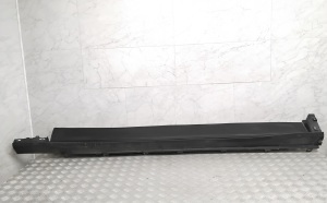   Schwellerverkleidung außen  - LJ8BR10155AAW 