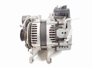 Mercedes Benz C-Class 205 (2014–2021) Generaator A2649001000 - 3